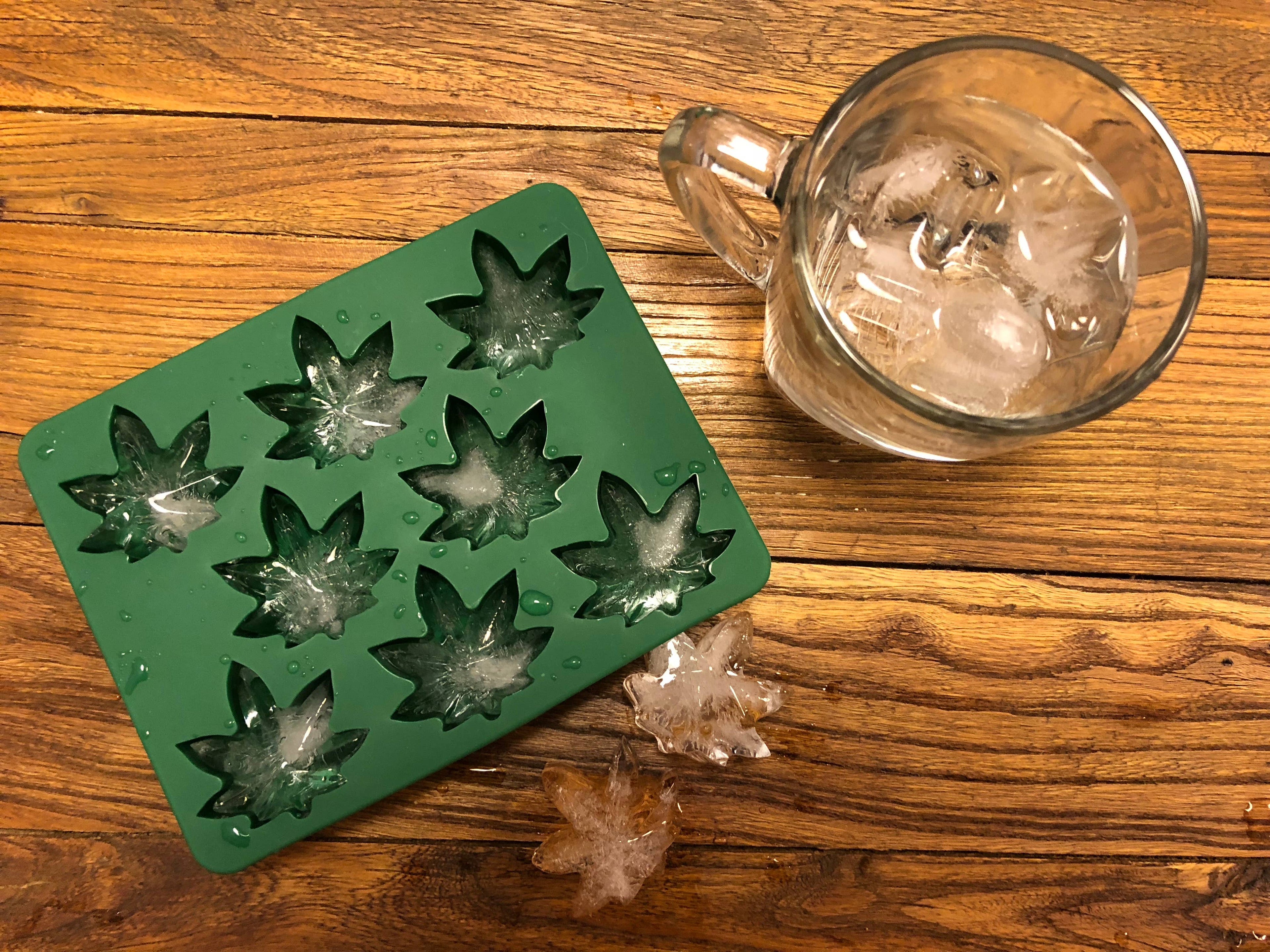 Marijuana Leaf Silicone Mold