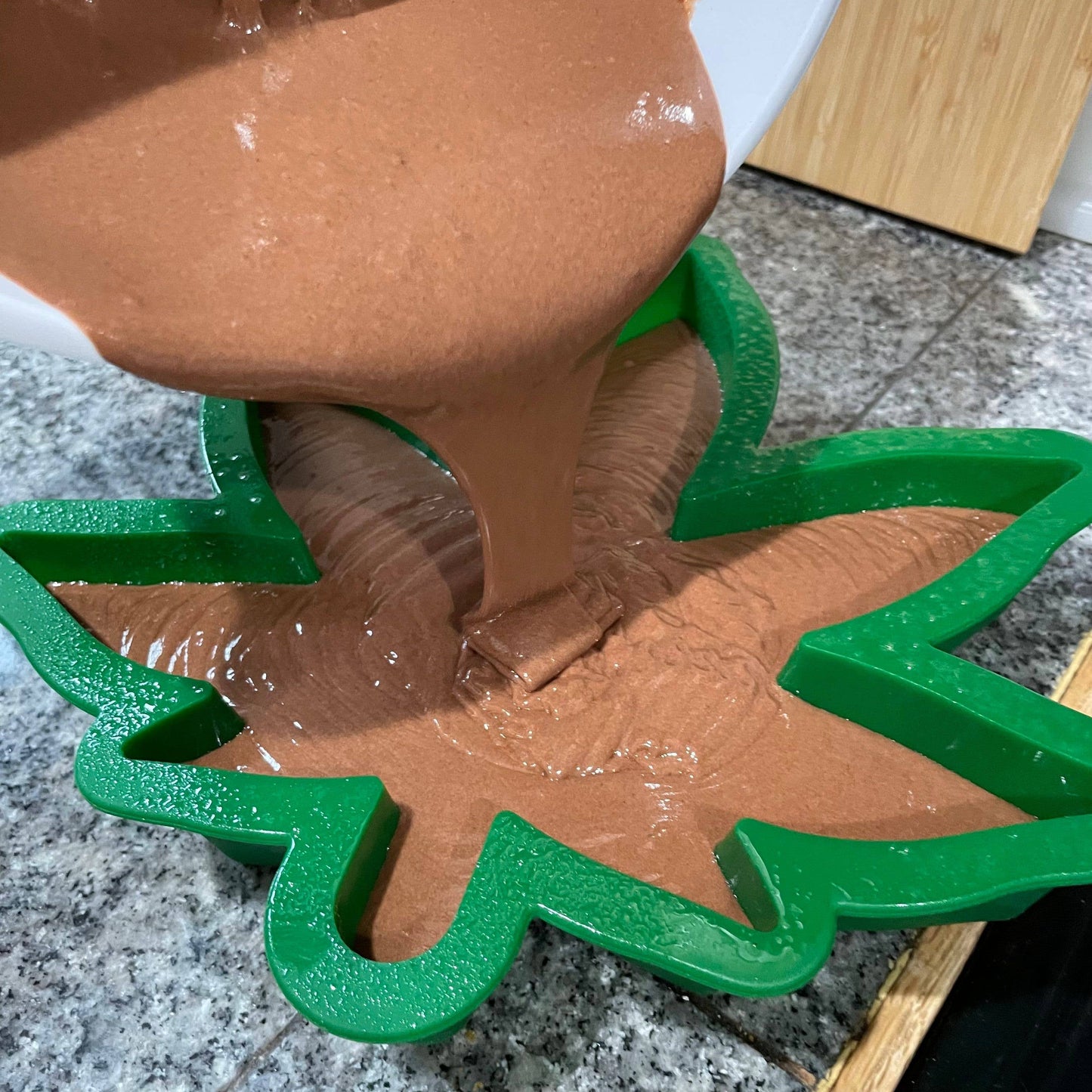 Pot Leaf Cake Mold